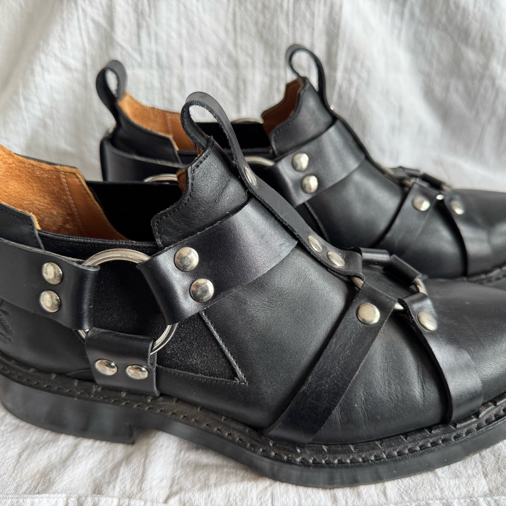 John Fluevog ModVog AXEL
Chelsea Shoes with Harness M7/W9
